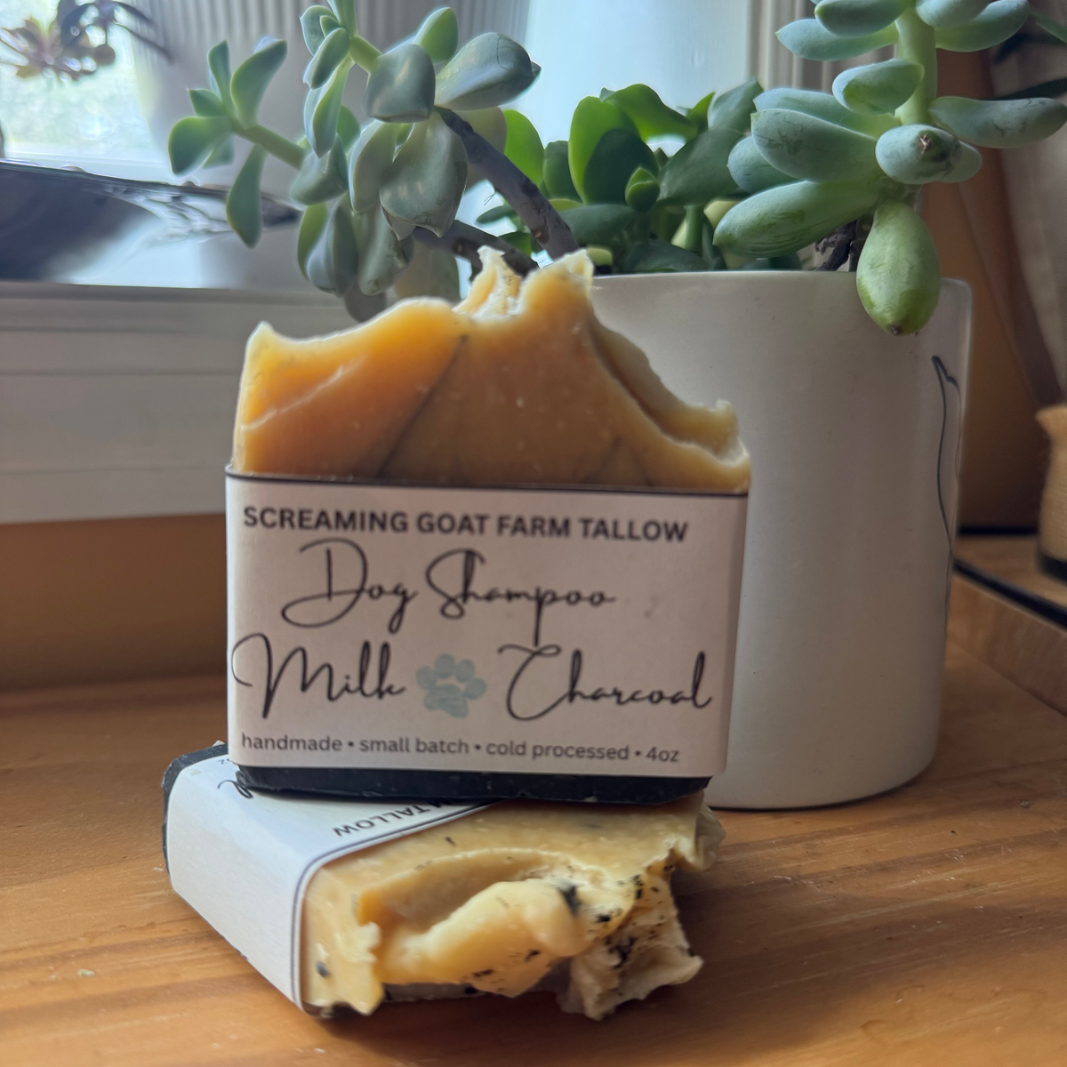 Milk & Charcoal Conditioning Dog Shampoo Bar
